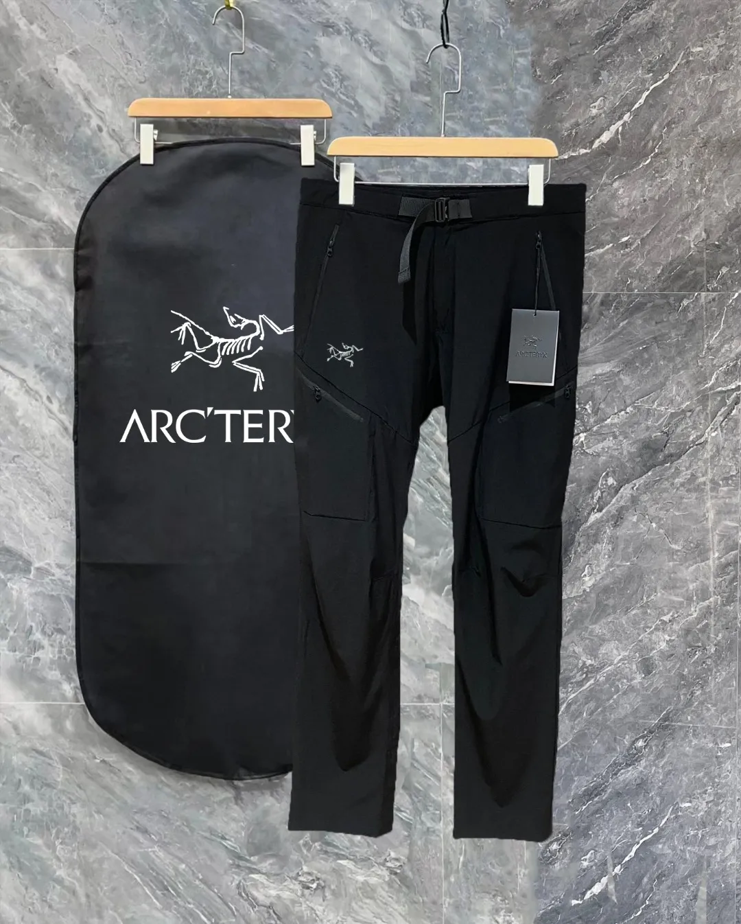 SSSS ARC'TERYX Hot Sale Versatile ！Wear-Resistant ！ ， ！ Versatile， ， ， 。 。 Breathable ， , ， 。 ， ， ， 2 ， 。 Factory ， ， ， ，Breathable ！ ， ， ， ， : Black， Gray Size：M-3XL